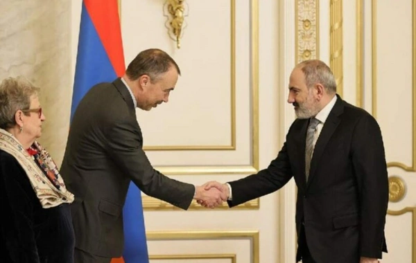 Наблюдательная миссия ЕС в Армении: вопреки договоренностям в Праге и без учета позиции Азербайджана
